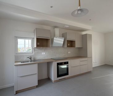 Location Maison 4 pièces 72m² - Photo 2