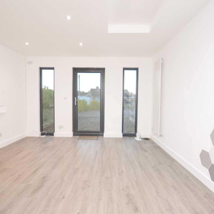 Campion Road, Dereham, Nr20 - Photo 1