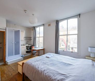 Studio to rent - Photo 4