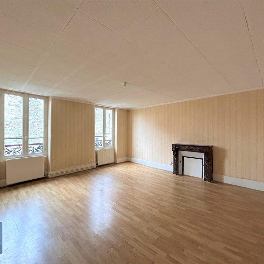 Location Appartement 4 pièces 90m² BOURGANEUF 23400 - Photo 1