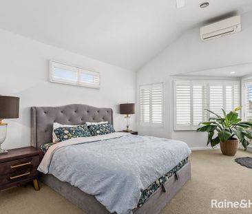 8 Salisbury Street, Newport, VIC 3015 - Photo 1