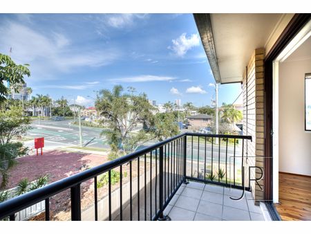 5/7 Monaco Street, Surfers Paradise QLD 4217 - Apartment For Rent | Domain - Photo 5
