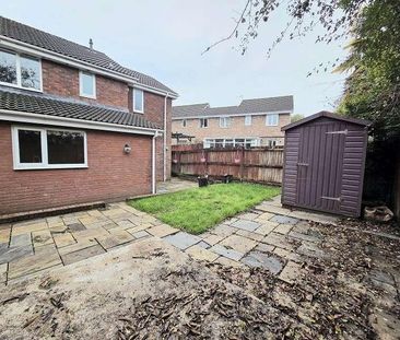 Vale Reach, Pencoed, Bridgend, Bridgend County, CF35 - Photo 5