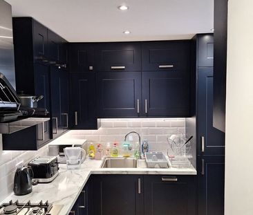 Room in a Shared House, Second Avenue, E12 - Photo 5