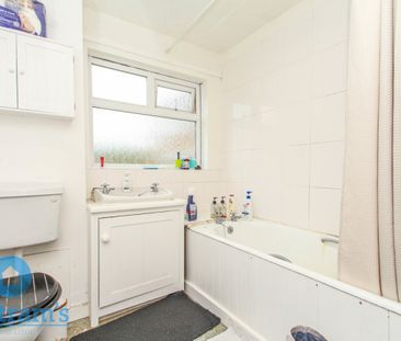 1 bed Apartment for Rent - Photo 3