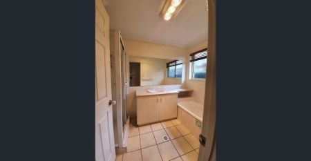 Great Location - Photo 5