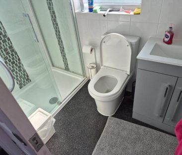 1 bedroom end of terrace house to rent - Photo 6