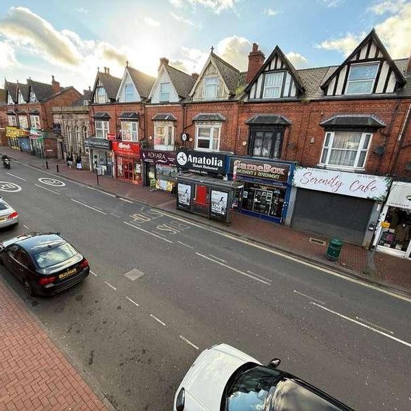 Bearwood Road, Smethwick, B66 - Photo 1