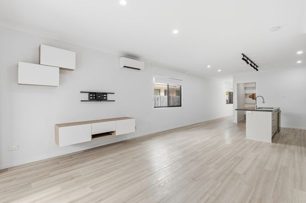 16 Dales Way, Coomera QLD 4209 - House For Rent | Domain - Photo 1