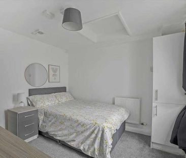 Shaftesbury Place, Plymouth, PL4 - Photo 5