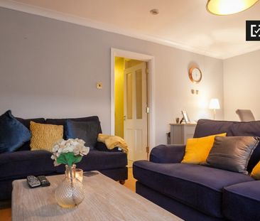 Quiet room for rent in 2-bedroom apartment in Donabate - Photo 2