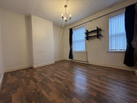 FoxHolliesRoad, AcocksGreen, BIRMINGHAM - Photo 3