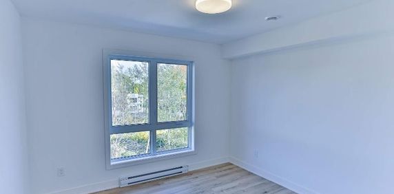 1 MOIS GRATUIT - SAINT-CHARLES-BORROMÉE - APPARTEMENT 4½ À LOUER - Photo 2