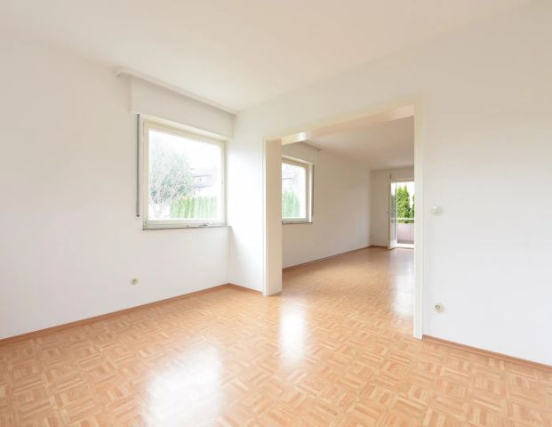+++ Für 2 Personen & absolute NR - großzügig & bequem - Bad mit Fenster - West-Balkon - Garage - EBK-Übernahme möglich +++ - Photo 1