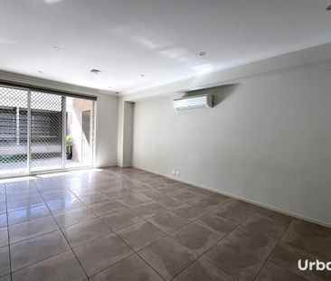 3 Bedroom Townhouse | Elderslie - Photo 1