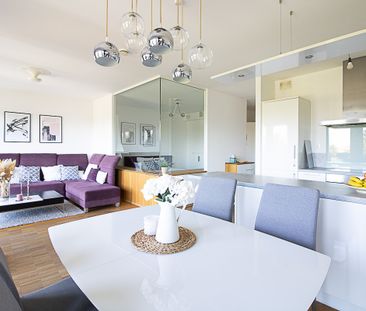 Business Wohnung ! Lichtdurchflutet und Modern - Photo 1