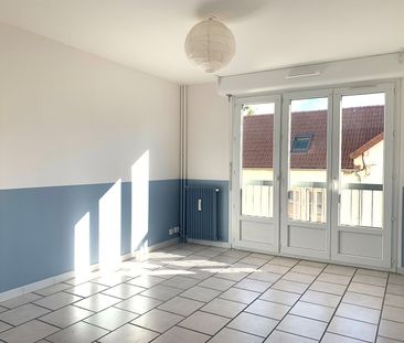 Location Appartement 2 pièces 45m² - Photo 3