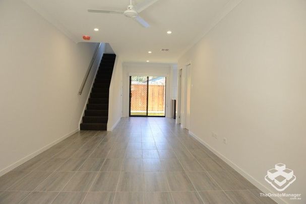 3 Bedroom Townhouse $560/week - Photo 1