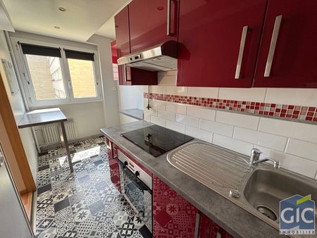 Location Appartement 1 pièce 34m² - Photo 5