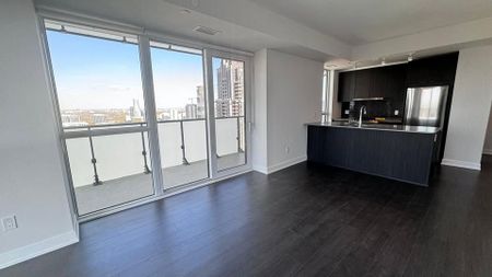 For Lease - 4130 Parkside Village Drive Unit# 3204, Mississauga, Ontario - Photo 3