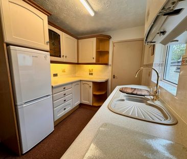 Terraced House to rent on - Photo 3