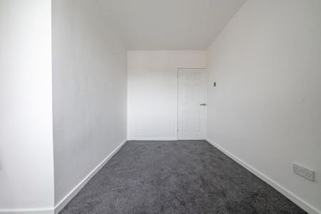 2 bedroom maisonette to rent - Photo 3