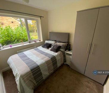 1 bedroom in a house share to rent - Photo 5