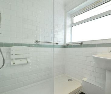 2 bedroom maisonette to rent - Photo 4