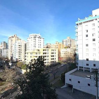 Great location in West End close to Sunset beach and English Bay - Photo 1