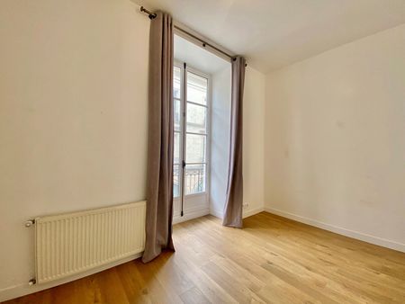 A LOUER - GRAND T3 LUMINEUX EN HYPERCENTRE DE NANTES - Photo 2