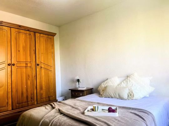 Calle del Veinticinco de Abril, Moncada, Valencian Community 46113 - Foto 1