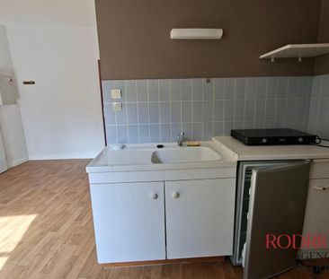 Location Appartement 1 pièce 20m² POITIERS 86000 - Photo 2