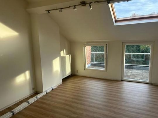 Appartement te huur - Photo 1