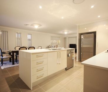 Stylish Family Home Offering Comfort, Space & Convenience - Photo 3