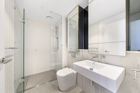 Level 23 | Grand One Bedroom | Bonus Study Space - Photo 4