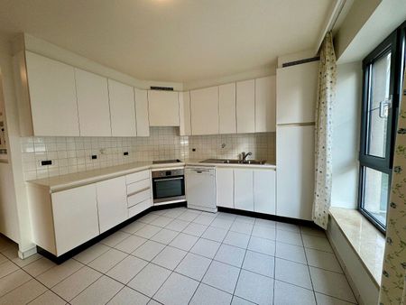 Fantastisch ruim appartement met 3 slaapkamers op toplocatie in Gent - Photo 4