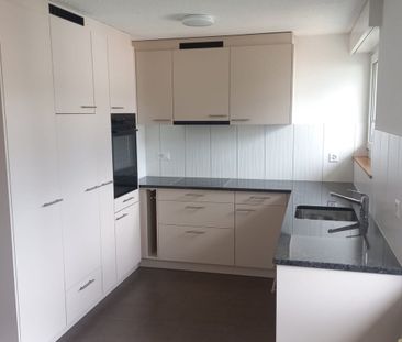 4 1/2-Zimmerwohnung im 2. Stock - Photo 2