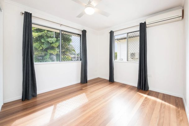 Stylish cottage in Brighton! - Photo 1