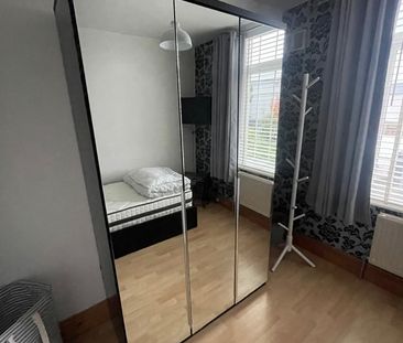 Room in a Shared House, Amherst Crescent, BN3 - Photo 5