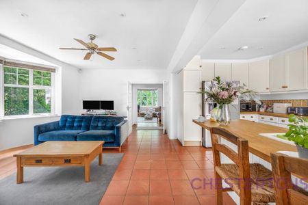 5 bedroom detached house to rent - Photo 5