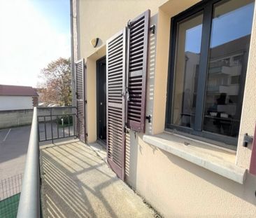 Location Appartement 1 pièce 38m² - Photo 4