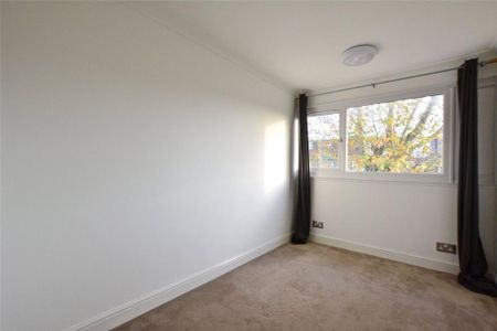 4 bedroom terraced house to rent - Photo 4