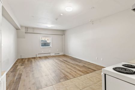 For Lease - 264 Division Street Unit# 10, Cobourg, Ontario - Photo 2