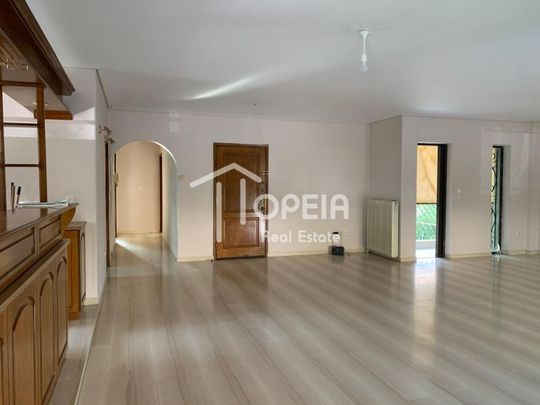 Διαμέρισμα για ενοικίαση Άνω Γλυφάδα (Γλυφάδα) - Photo 1