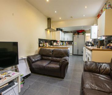 7 bedroom house to rent - Photo 1