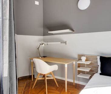 Via Annibale Caretta, Milan, Lombardy 20131 - Photo 2