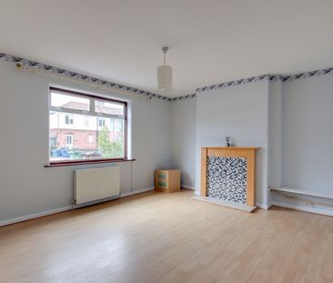 2 Bedroom - Photo 2