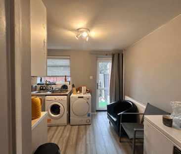 Seymour Place, Peterborough, PE4 - Photo 1