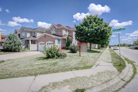 For Lease - 45 Whitewash Way Unit# Upper, Brampton, Ontario - Photo 2