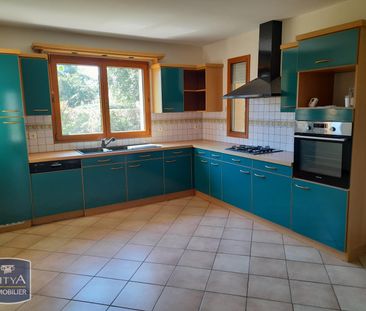 Location Maison 5 pièces 129m² LUNERAY 76810 - Photo 3